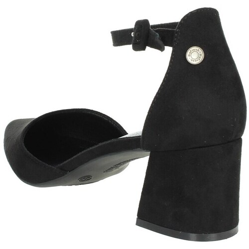 Refresh 171832 Preto