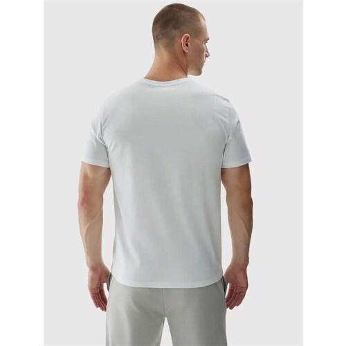4F 4FWAW24TTSHM158610S Branco