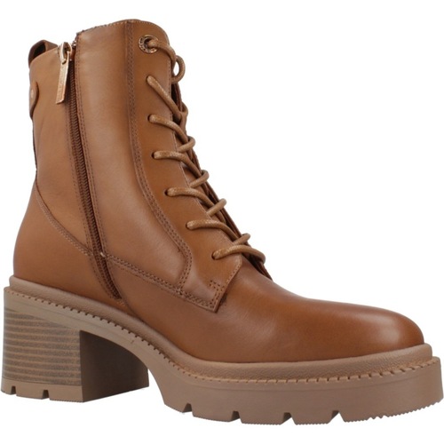 Carmela 16191401C Castanho