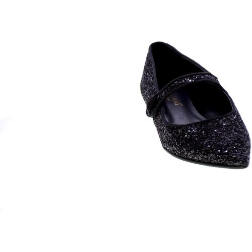 Giulia Neri 346605 Preto
