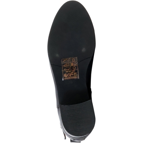 The Divine Factory 247638 Preto