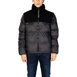 Textil Homem Jaquetas Calvin Klein Jeans SHERPA PUFFER J30J326091 Preto