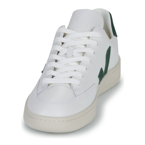Veja V-12 Branco / Verde