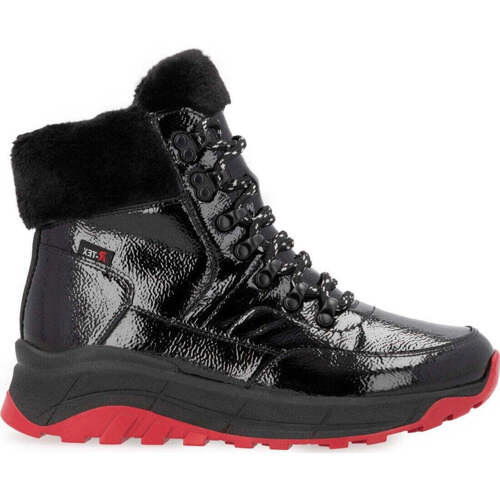 R-Evolution  Preto