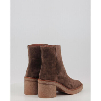 Alpe JANIS 2626 Castanho