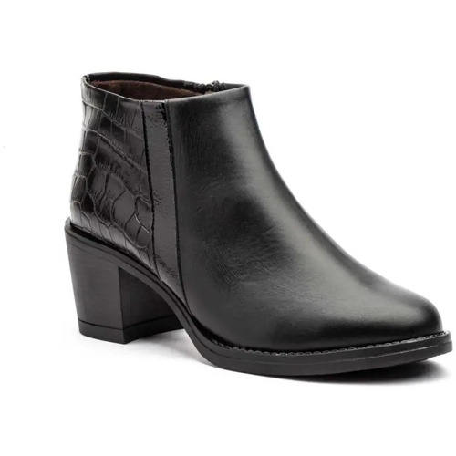 Cbp - Conbuenpie Botines de Piel by CBP Preto