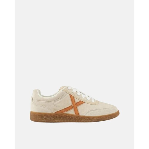 Sapatos Mulher Sapatilhas Munich 4078006 RUMBA WMN Bege