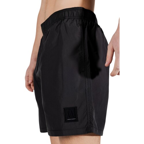 EAX XM000812 AF13556 Preto