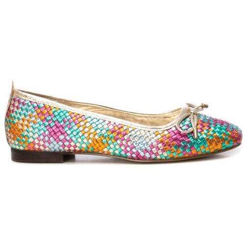 Sapatos Mulher Sapatos & Richelieu Carmela 16231304 Multicolor