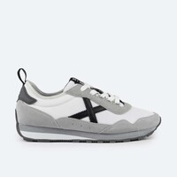 Sapatos Homem Sapatos & Richelieu Munich Um 49 8901049 Negro Branco