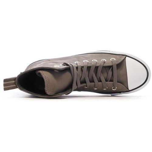 Converse  Castanho