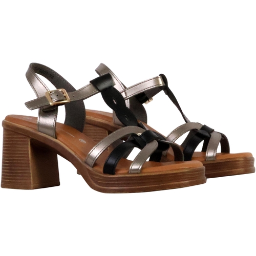 The Divine Factory 255622 Preto