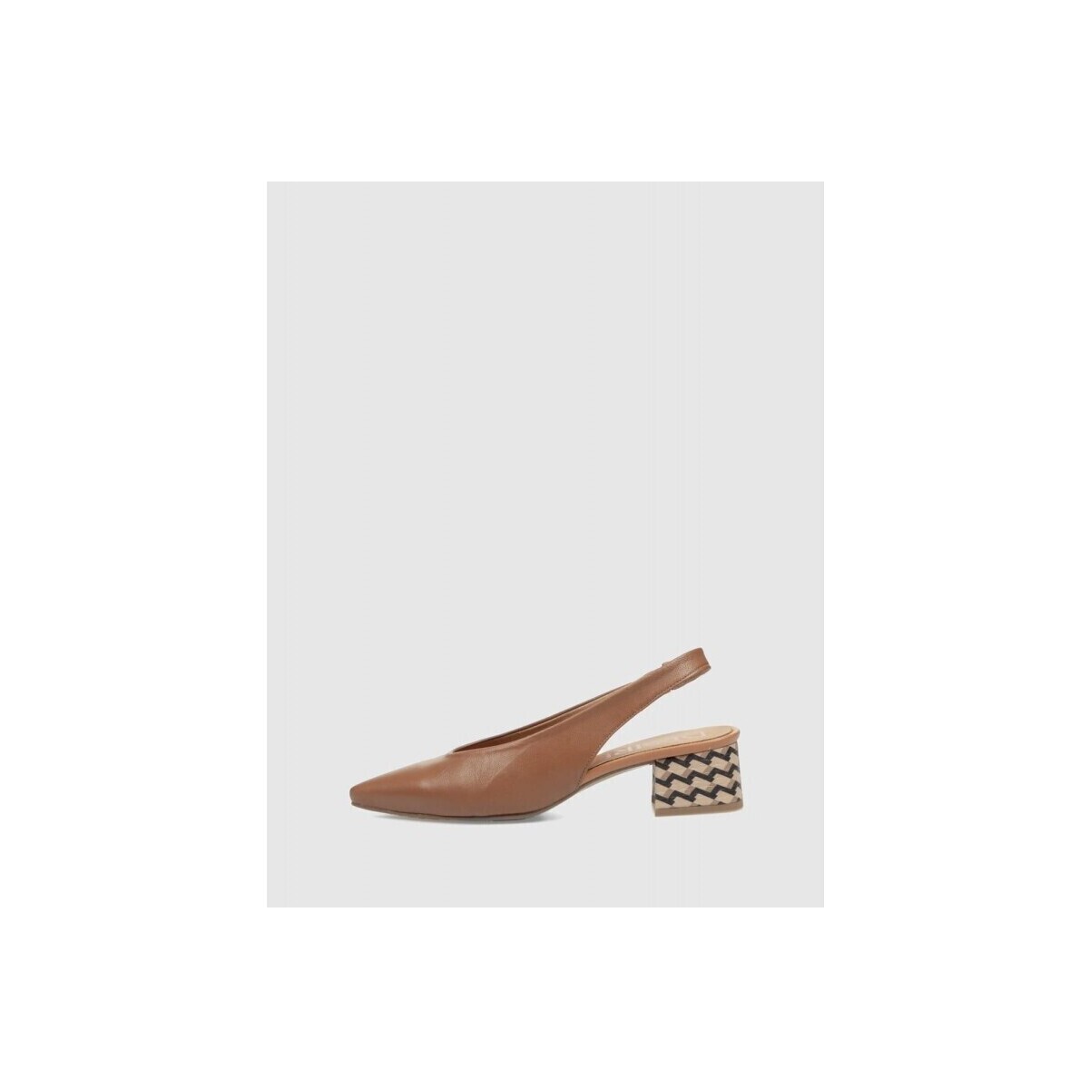 Sapatos Mulher Sapatos & Richelieu Desiree SALÓN  RABAT2 CUERO Castanho