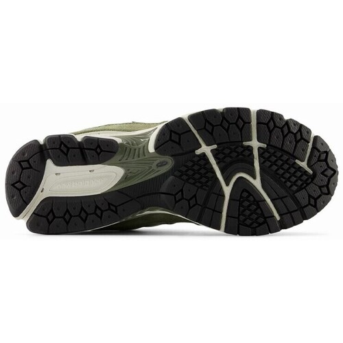 New Balance U2002 Verde