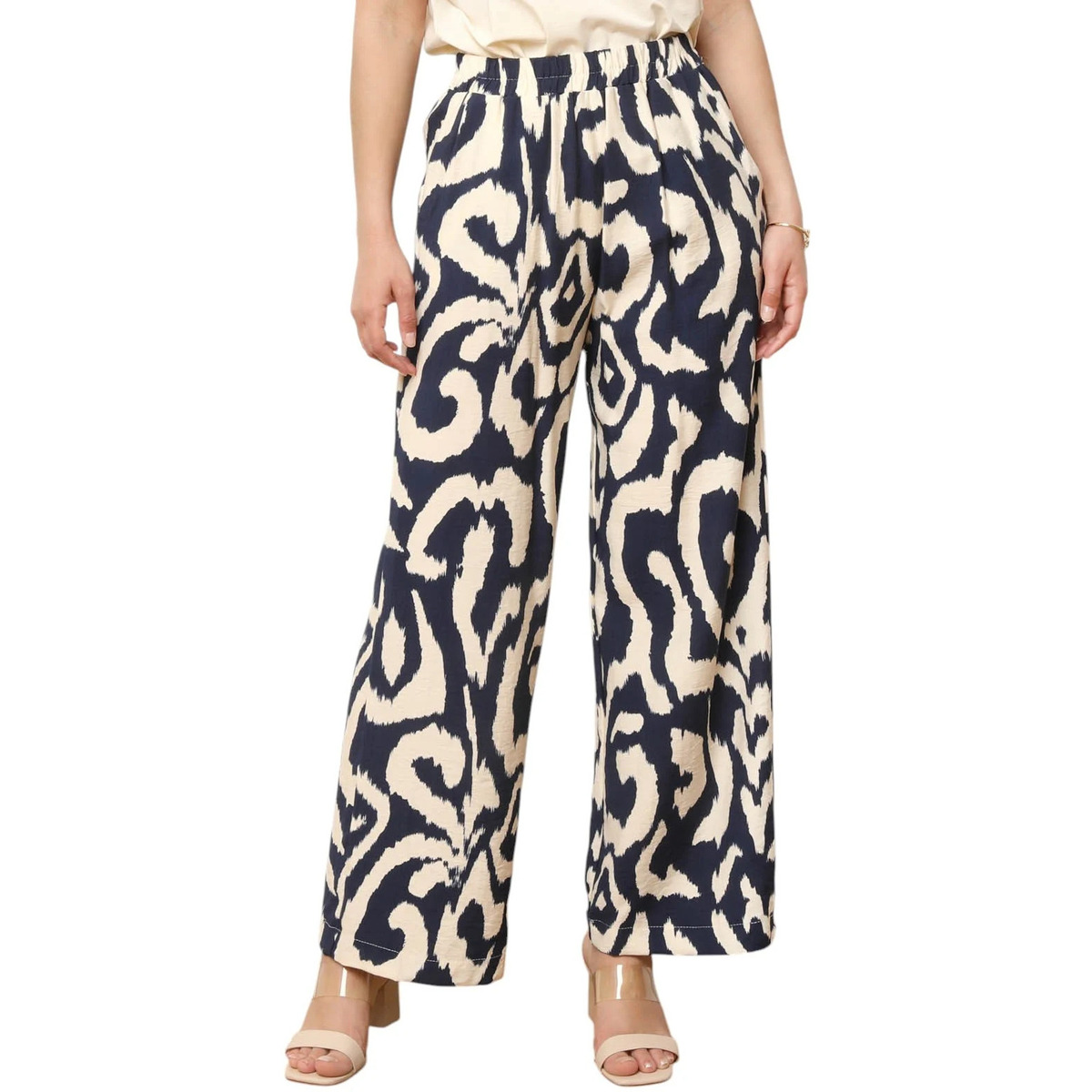 Textil Mulher Calças La Modeuse 75062_P177442 Azul
