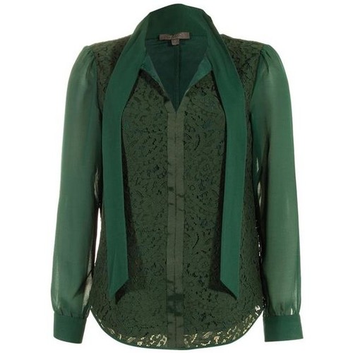 Textil Mulher Tops / Blusas Kocca Blusa Kedlon Verde